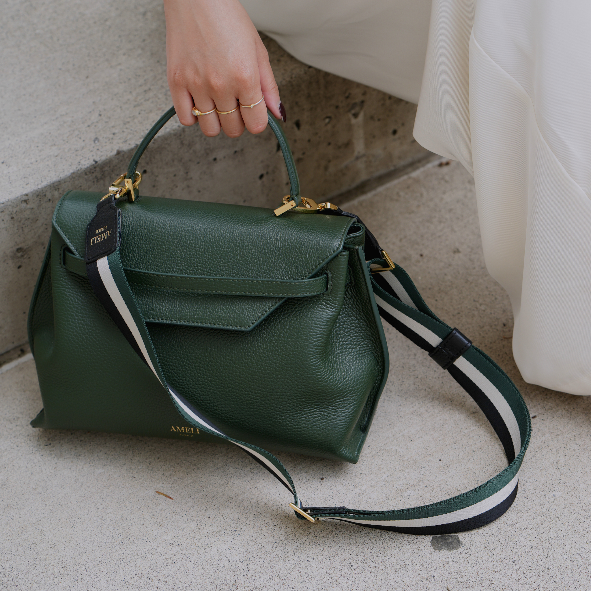 AMELI Zurich | Adjustable strap | Dark Green | Soft Grain Leather