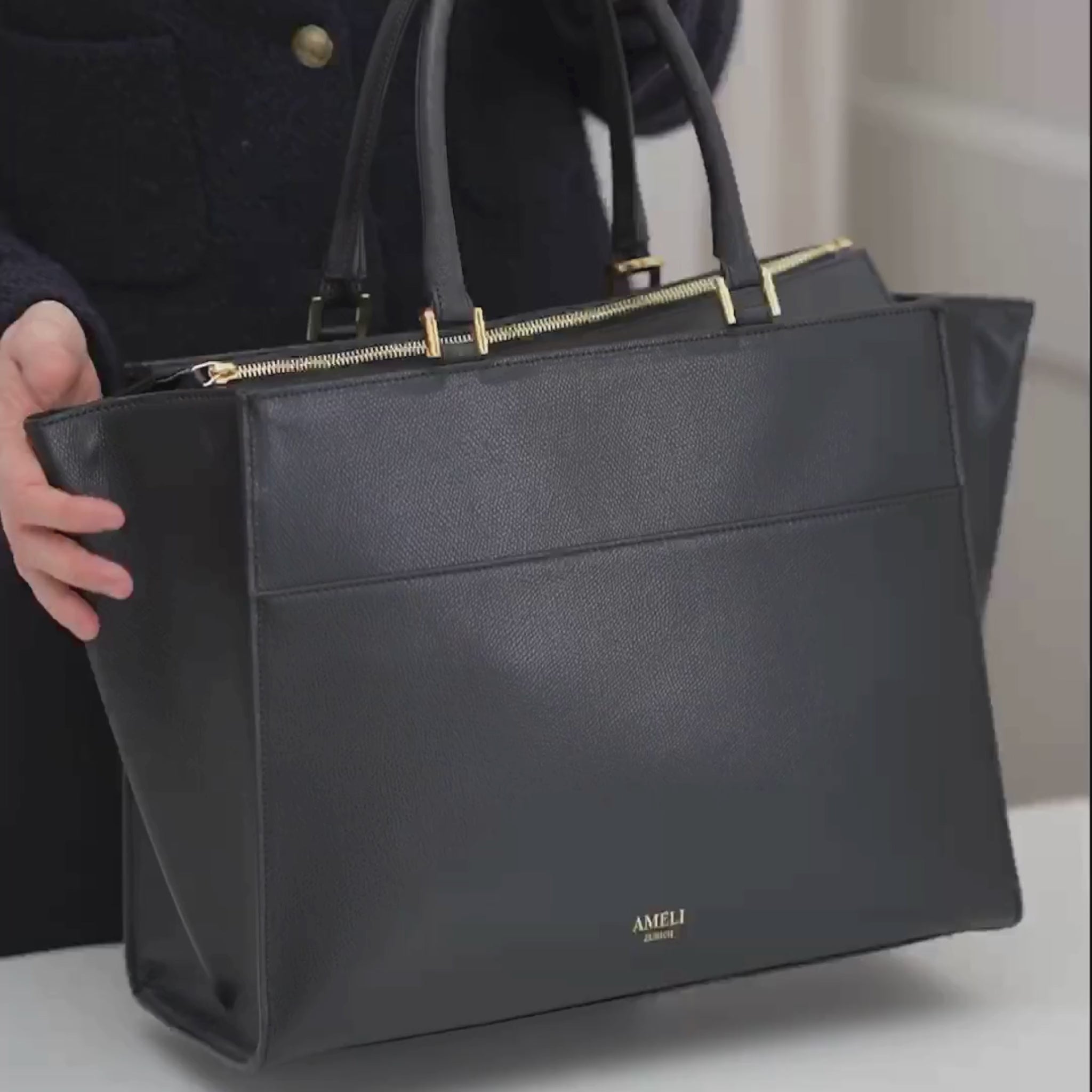 AMELI Zurich | SELNAU 23 | Black | Pebbled Leather | Video